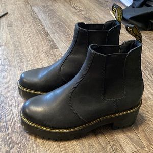 Dr. Martens Rometty black leather Chelsea boot